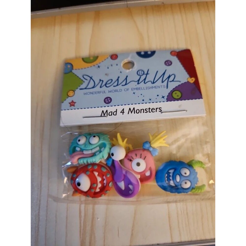 Dress It Up Mad 4 Monsters Craft Buttons Shank Back 5pc NIP Halloween